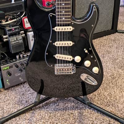 Custom Stratocaster with Upgrades 1996 - Gloss Black image 2
