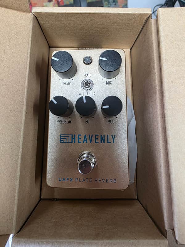 Universal Audio Heavenly Plate Reverb 2023 - Present - Gold image 1