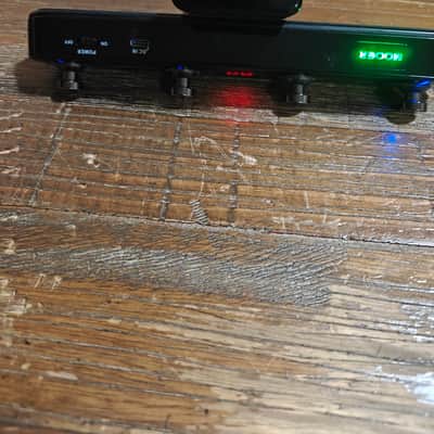 Mooer Prime P1 2022 - Present - Black and F4 wireless footswitch image 6