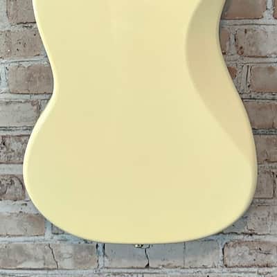Fender Reissue ‘69 Mustang Japan 1995 - Vintage White image 5