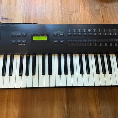 Alesis QS6 64-Voice Synthesizer Workstation Bundle – MINT – Original Box & Manual, Rare Pop Rock QCard, Dual US/UK Power Adapters, Pedal
