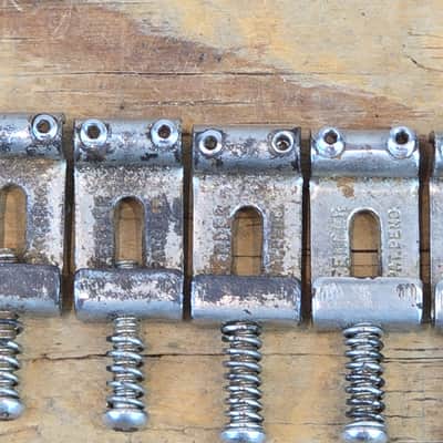 Vintage 1950s 1960s Fender Stratocaster Bridge Saddles - Set of 5 image 7