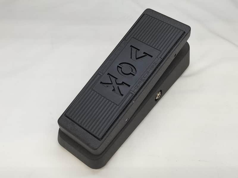 Vox V845