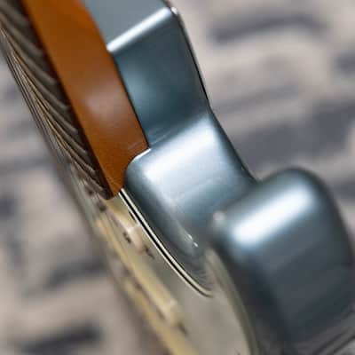 Fender Vintera '60s Stratocaster with Pau Ferro Fretboard 2019 - 2023 - Ice Blue Metallic image 12