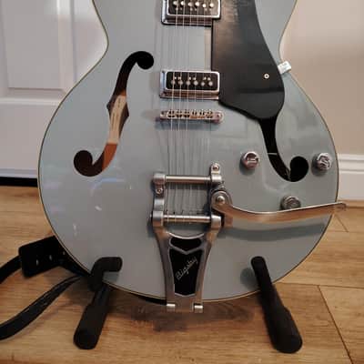 Gretsch G5127 Electromatic Guitar and Hard Case image 3