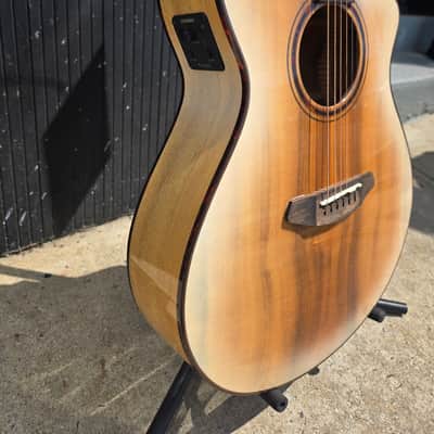 Breedlove Pursuit EX S Concert/White Sand image 5