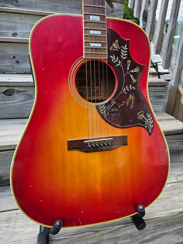 1968 1969 Gibson Hummingbird Acoustic Guitar     Needs Work - Luthier Special