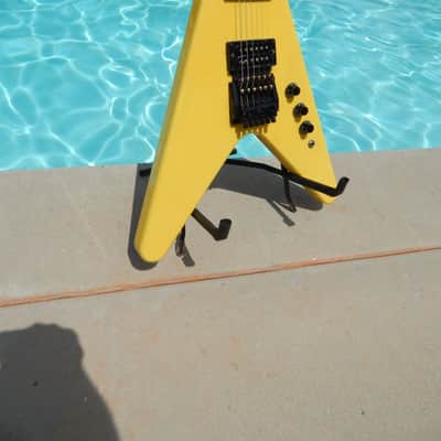 Hamer Vector 1981 Yellow V OHSC Tags image 7