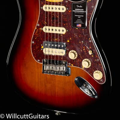 Fender American Professional II Stratocaster HSS Maple Fingerboard 3-Color Sunburst (718) image 1