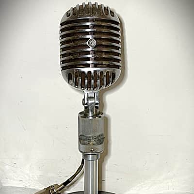 Vintage 1940's SHURE 556A Fatboy Dynamic Microphone, orig element w/cable, stand image 1