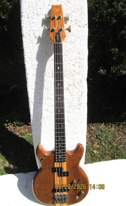 Vantage VP820B Bass Guitar, 1982, Japan, Matsumoku  Factory, Gig Bag image 1