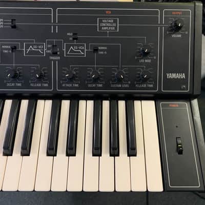 Yamaha CS-10 image 6