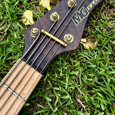 MG Bass JB1 2026 - Natural satin image 3