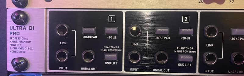Behringer DI800 V2 Ultra-DI Pro 8-Channel Active Direct Box 2010s - Black / Silver image 1