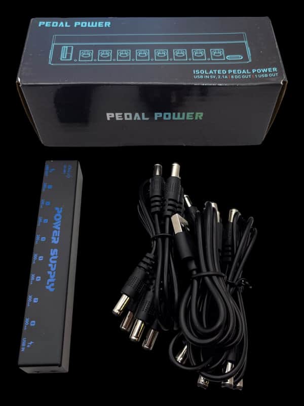 DOZZLY Mini Portable Guitar Pedal Power Supply X8208 image 1