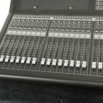 Yamaha QL5 64-Channel Digital Audio Mixing Console CG0140S *ASK FOR SHIPPING* image 5