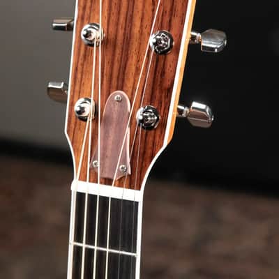 Taylor Legacy 810e Dreadnought Acoustic/Electric Guitar with Hardshell Case - Demo image 5