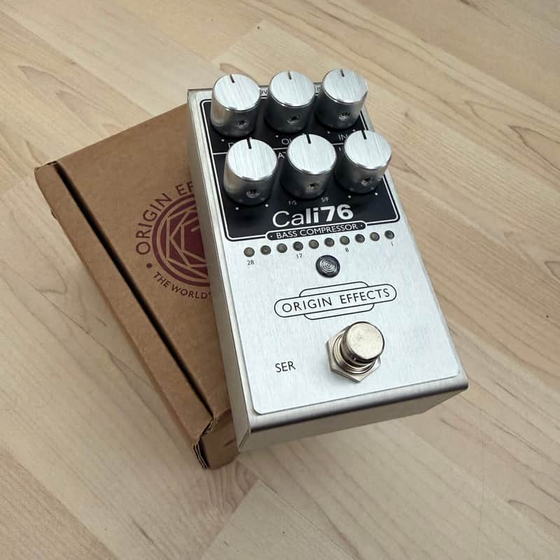 Origin Effects Cali76 Bass Compressor