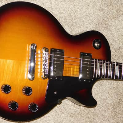 Gibson Les Paul Studio Electric Guitar Fire Burst 2013 image 4