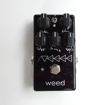 weed UGEEE | high-gain distortion pedal | high grade audio spec