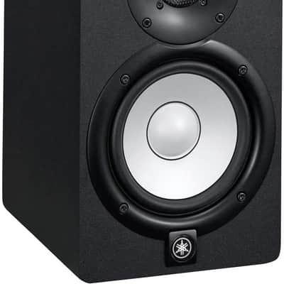 Yamaha HS5 Pair 2-way bass-reflex bi-amplified nearfield studio monitors with 5 inch woofers image 2