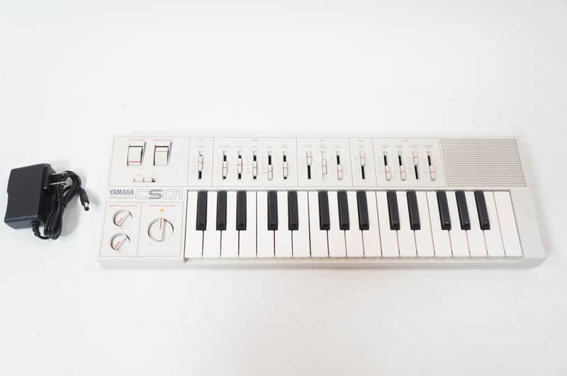 YAMAHA CS01 WHITE Rare Color Mobile Analog Synthesizer CS-01 w/ 100-240V PSU EXCELLENT image 1