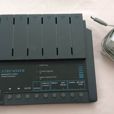 Oberheim Perf/x Strummer Keyboard to Guitar Chord Converter 1991 - Black image 2