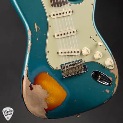 2023 - Fender Custom Shop 1961 Stratocaster Heavy Relic - Aged Ocean Turquoise Over 3-Color Sunburst image 6