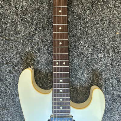 Fender MIJ Modern Stratocaster HH image 3