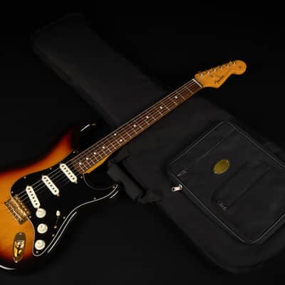 2018 Fender MIJ Traditional '60s Stratocaster RW with Gold Hardware - 3-Color Sunburst | Japan Vintage Reissue SSS Rosewood Fretboard image 20