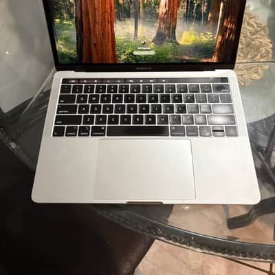 Apple MacBook Pro 2018 image 2