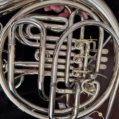 Holton H379 Double French Horn image 9
