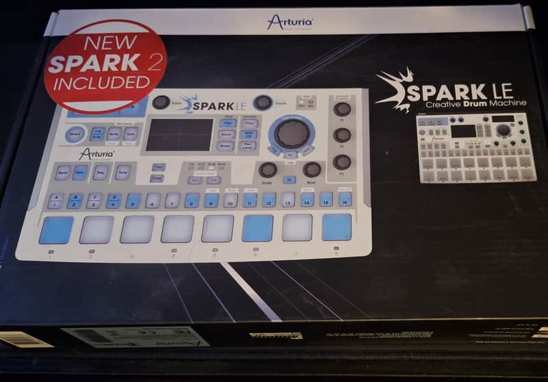 Arturia SparkLE MIDI Controller / Drum Machine
