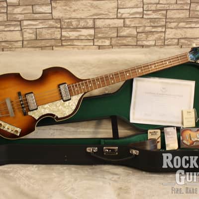 Hofner  500-1 Vintage 62  2011 image 3