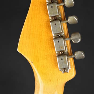 Fender Custom Shop 1962 Stratocaster Heavy Relic - Vintage White image 9