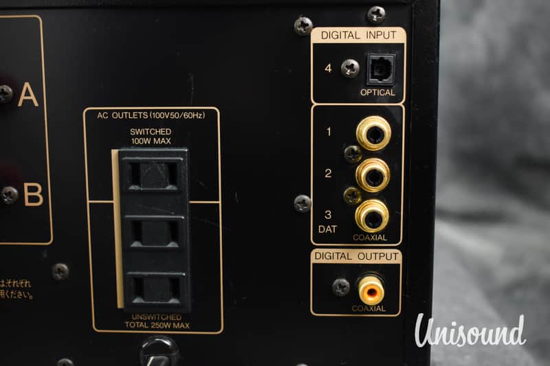 Sansui AU-α777DG Integrated Digital Amplifier in very good