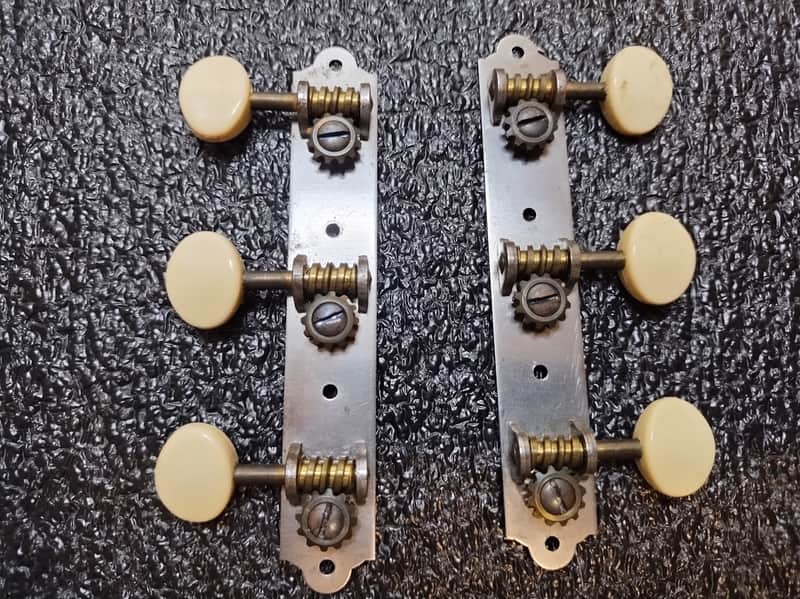 Vintage 1950's Waverly Strip Tuners - 3/Side - No Lines image 1