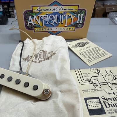 Seymour Duncan Antiquity II Surfer Strat RWRP Middle Pickup With Box  - Vintage Cream image 1