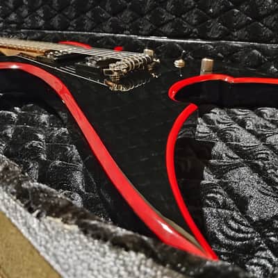 B.C. Rich Son of Beast 2004-2005 - Black with Red Binding image 3