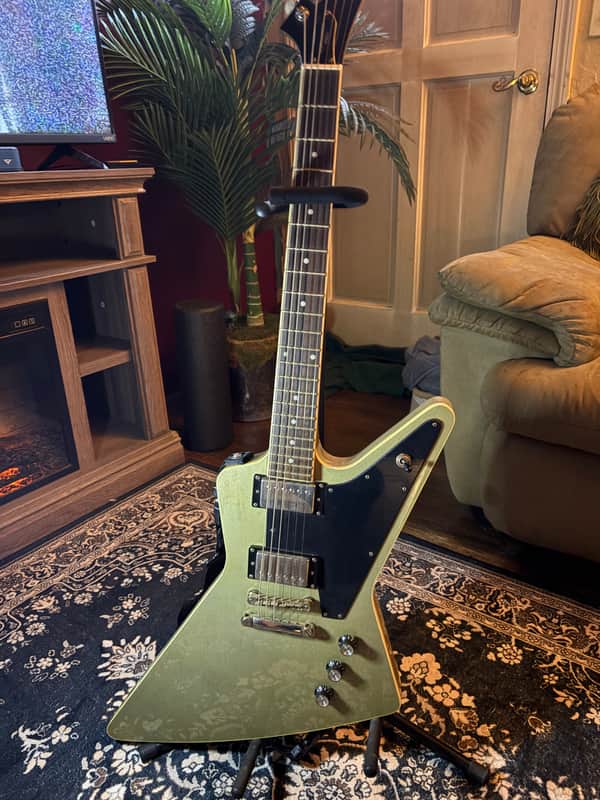 Epiphone Explorer Pro | Reverb