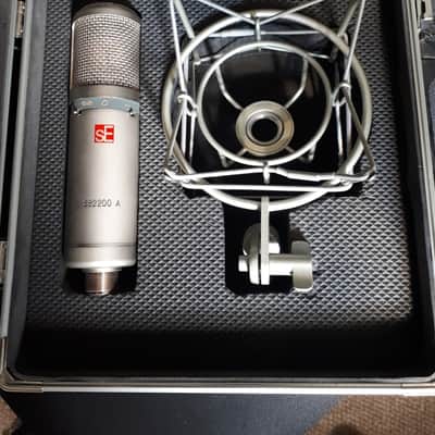 sE Electronics sE2200a Cardioid Condenser