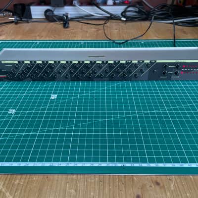MAM LM 122 12 Channel Line Mixer 19" image 4