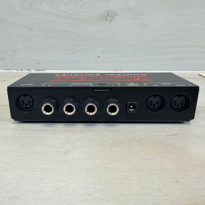 Voodoo Lab Control Switcher MIDI Amp Channel Switching Interface w/ Box & Power Supply image 6