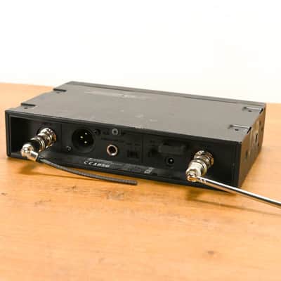 Sennheiser EM 10 Receiver w/ SK-XSW Bodypack - 548-572 MHz (NO PSU) CG01SCA image 5