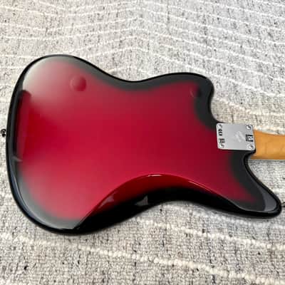 Fender Gold Foil Jazzmaster 2023 - Candy Apple Burst image 15