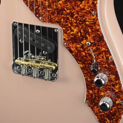 Fender American Professional II Telecaster Thinline Transparent Shell Pink Maple Fingerboard image 3
