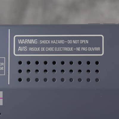 Roland JUNO-106 Programmable Polyphonic Synthesizer in Very Good condition image 17