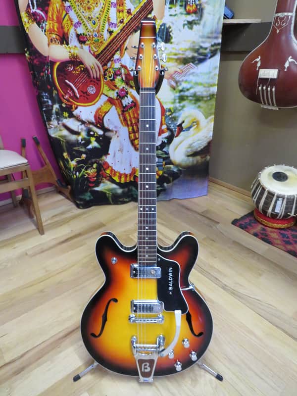 Burns Baldwin arch top 1968 - cherry sunburst image 1