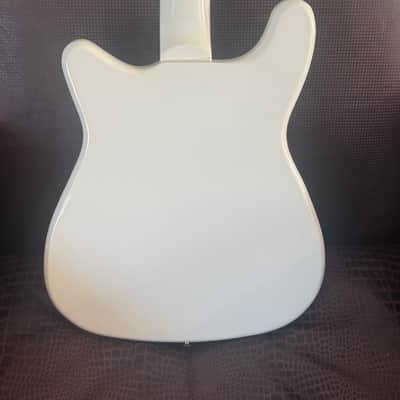 1960's reissue Epiphone Limited Custom Shop Wilshire in Vintage alpine white image 7