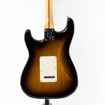 Fender 50th Anniversary American Series Stratocaster 2004 2-Colour Sunburst image 6